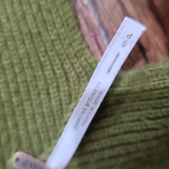 Free People Green sweater - Picture 7 of 8